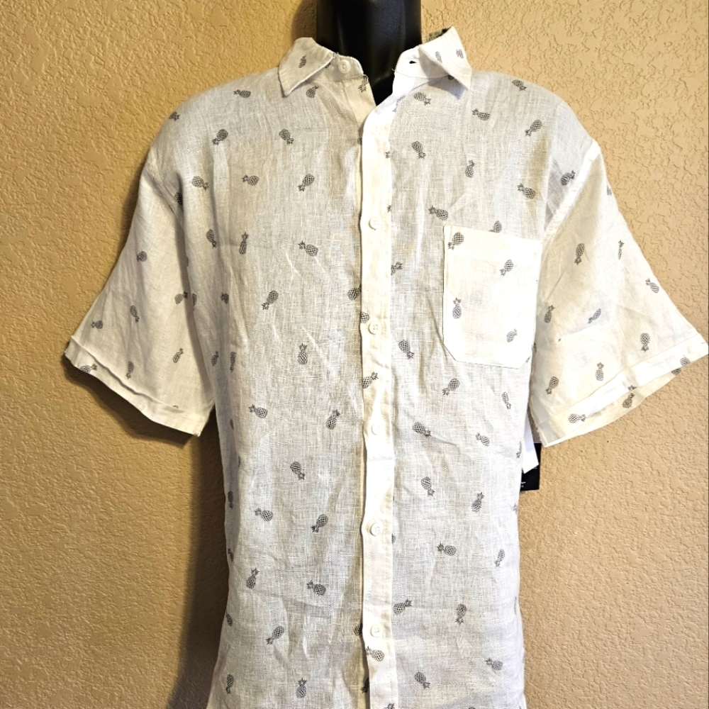 NWT Saks Fifth Avenue White with Pineapples Polo- XXL